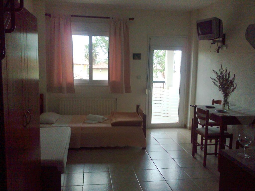 Phyllis Maisonettes Apartamento Kallithea  Quarto foto