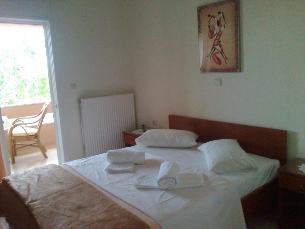 Phyllis Maisonettes Apartamento Kallithea  Quarto foto